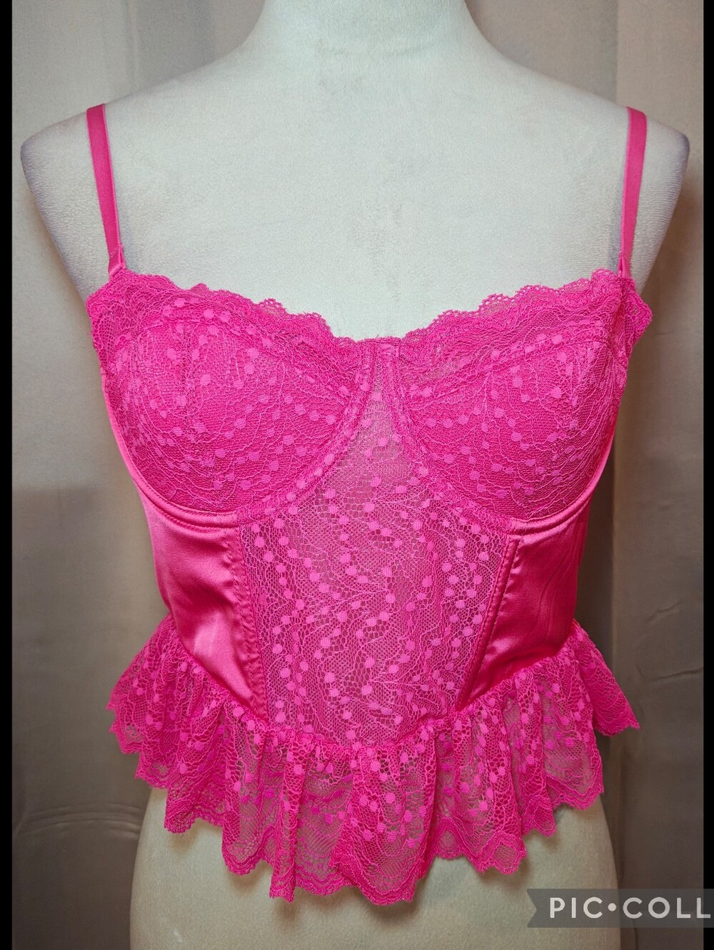 🩷💎NWT Sincerely Jules Hot Pink Lace Trim Corset Bustier Top💎🩷